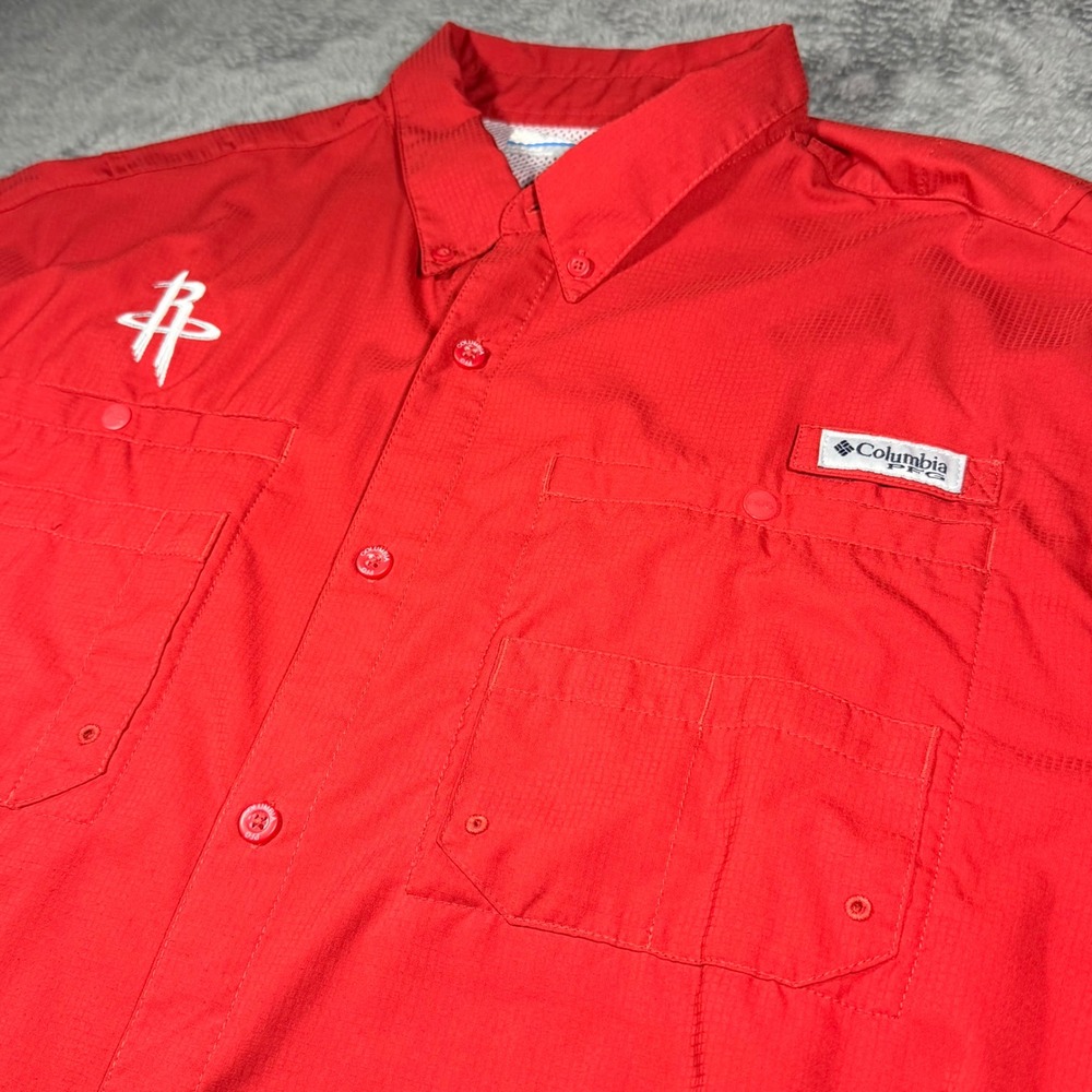 Columbia PFG Houston Rockets Mens XL Red Short Sleeve Vented Fishing Shirt NBA